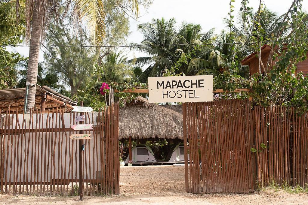 Mapache Hostel & Camping Isla Holbox Buitenkant foto